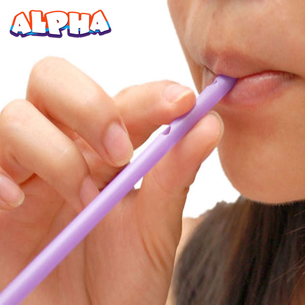 Alpha science classroom: Making a straw flute