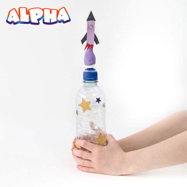  Alpha science classroom：DIY Simple Space Rocket Kids Science Craft Activity