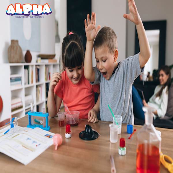 Alpha Science Classroom：How To Nurture Children's Curiosity with High-Quality Science Experiment Kits for Kids