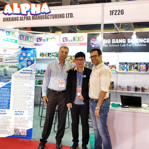 Alpha science toys: Children’s science toys are popular at a trade exhibition in India